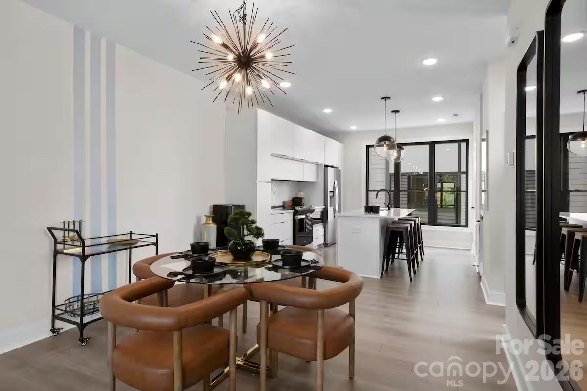 Bronson Square - Residential