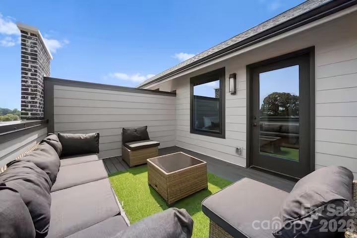 Bronson Square - Residential