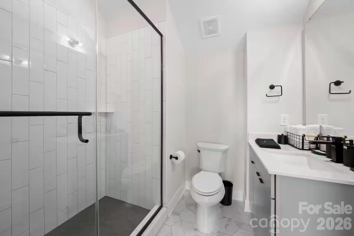 Bronson Square - Residential