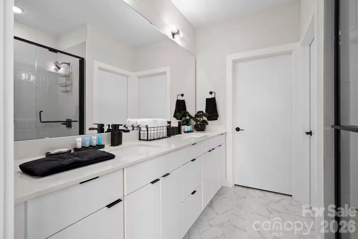 Bronson Square - Residential