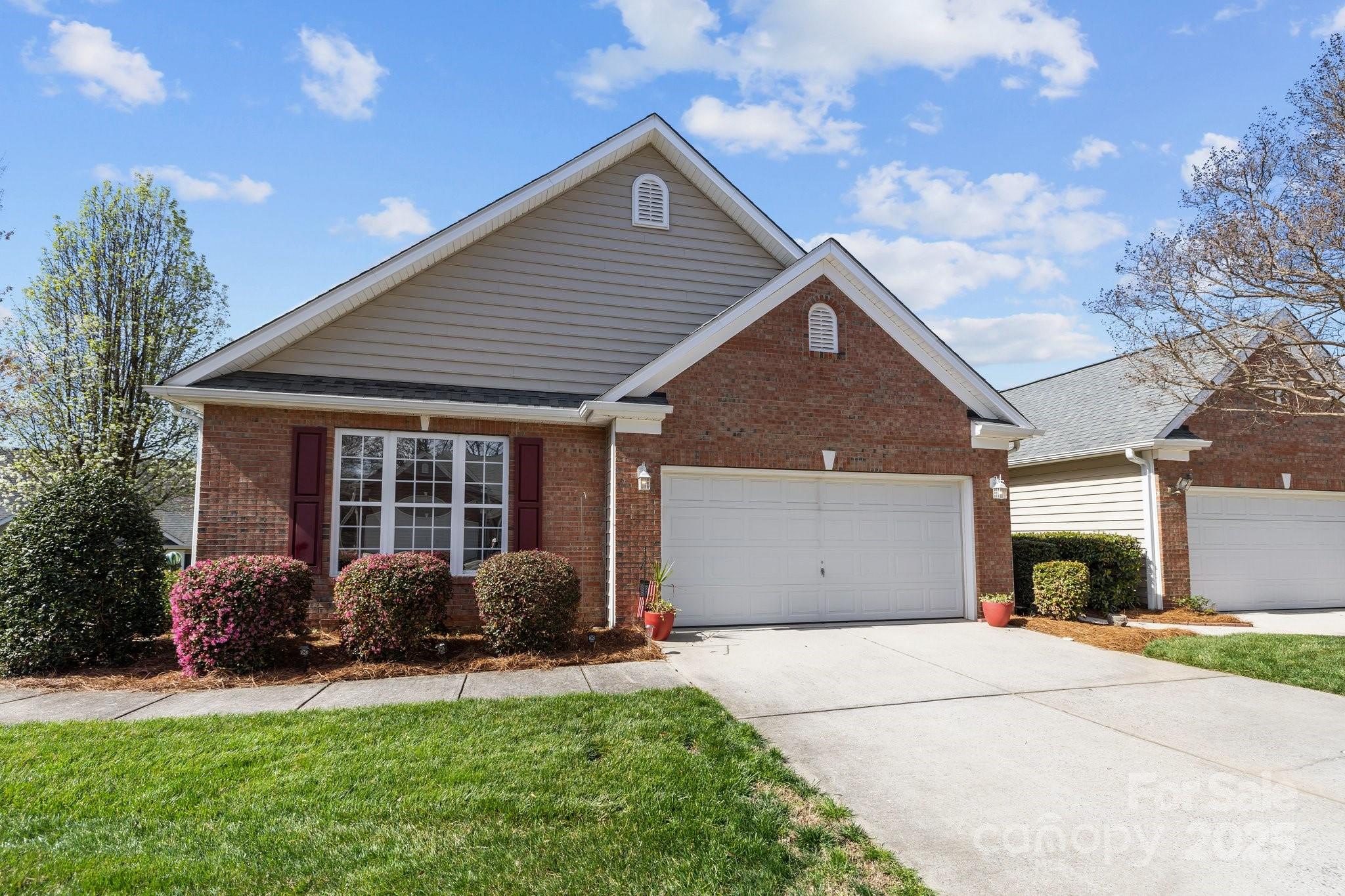 Four Seasons At Gold Hill - Residential