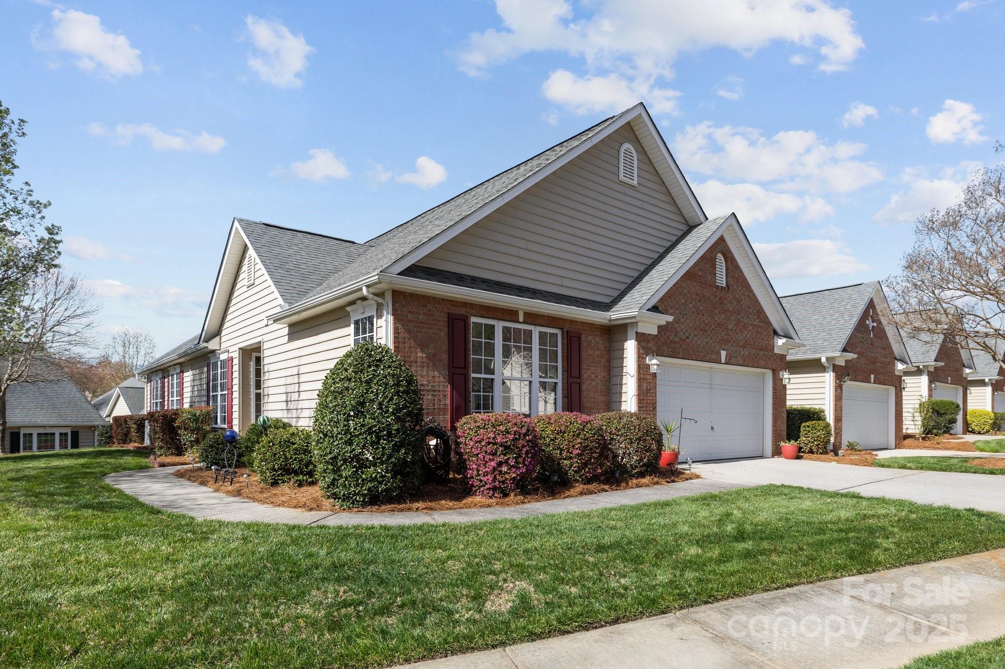 1668 Onyx Ridge 116