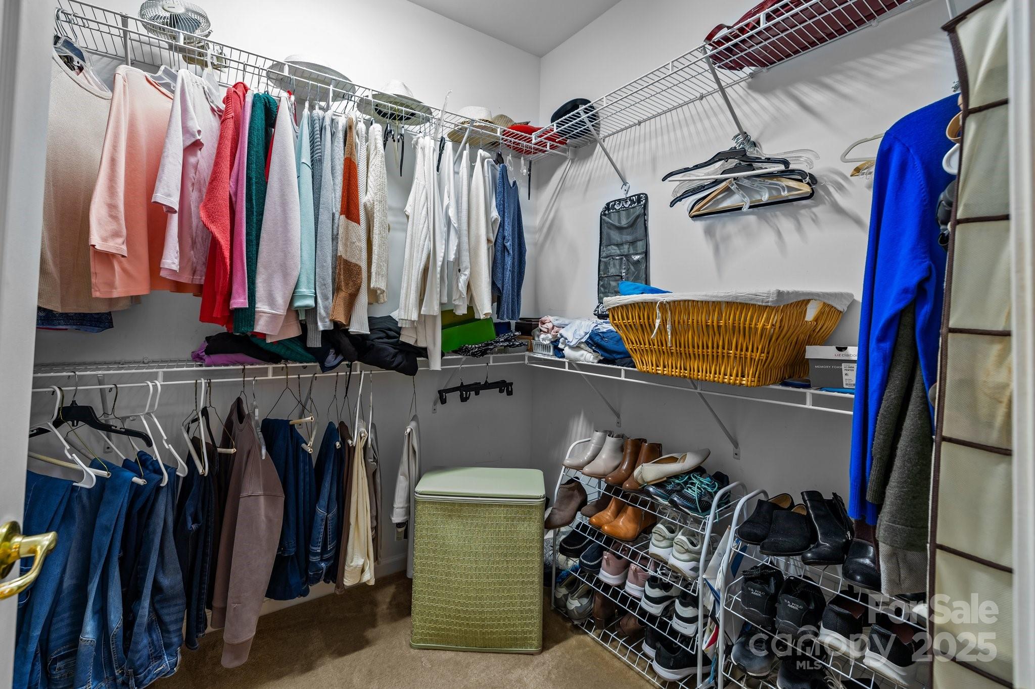 Four Seasons At Gold Hill - Residential