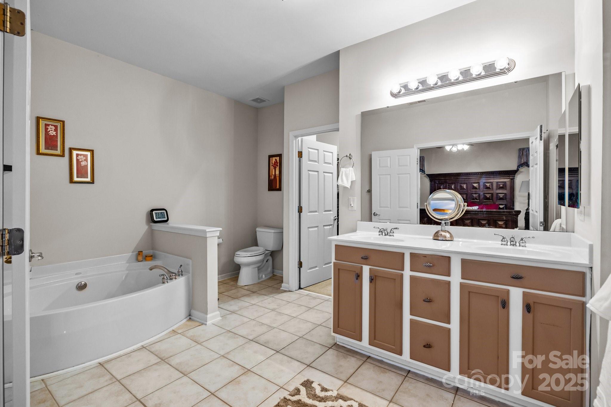 Four Seasons At Gold Hill - Residential