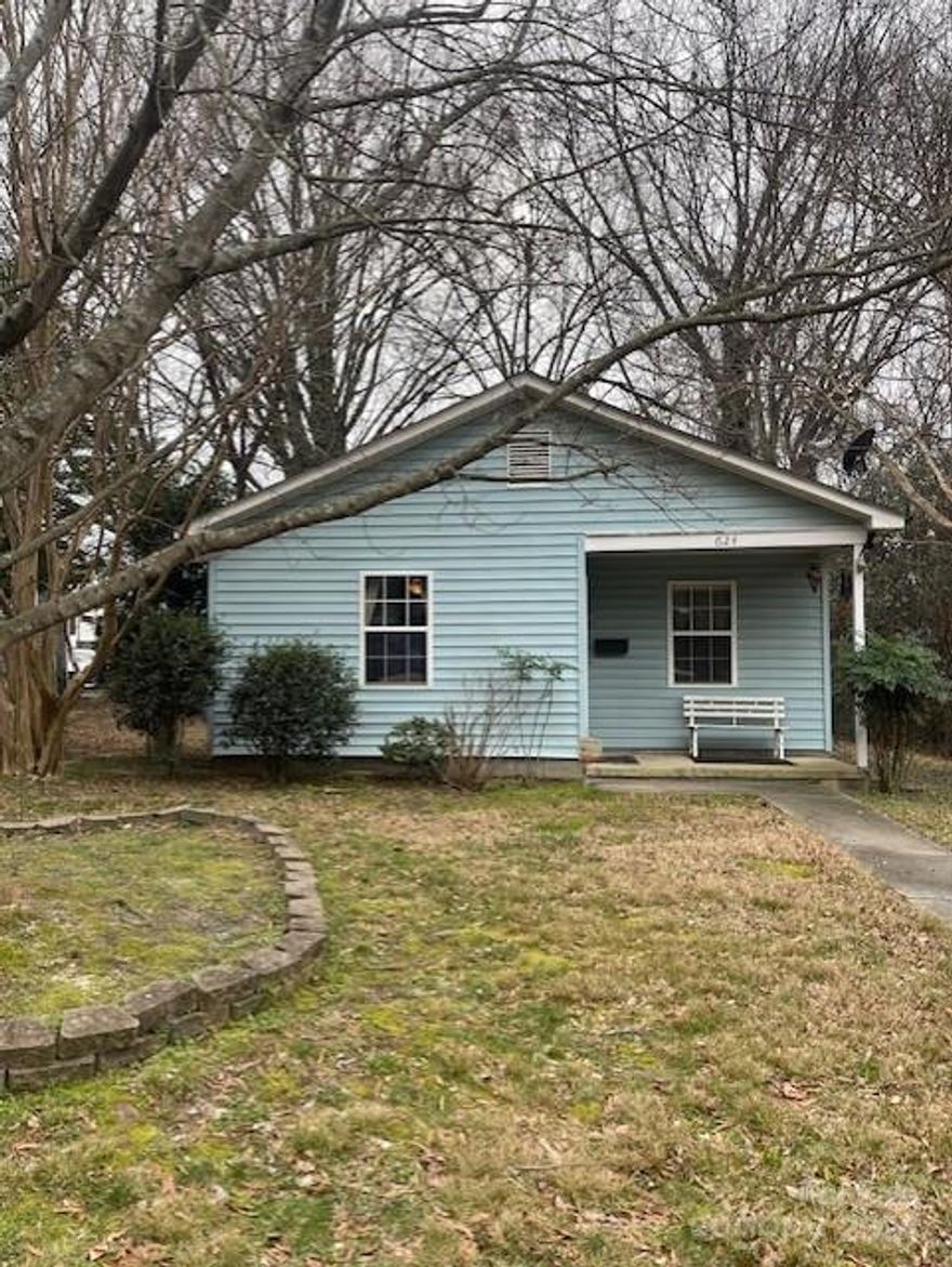 Location! Location! Location! This property abuts the Little Sugar Creek Greenway and has views of the skyline of uptown Charlotte!  No value has been placed on the current home although it is habitable and currently lived in.  This is all about the DIRT.  With brand new upscale homes going up all around this property - this one is a true Gem.  This is sure to go quickly.  Call your Agent right away!
Do not just show up and walk around  - do not knock on the door.  Call your agent to set up appointment please.
Buyer agent needs to verify zoning if there is interest in more that a single family home.