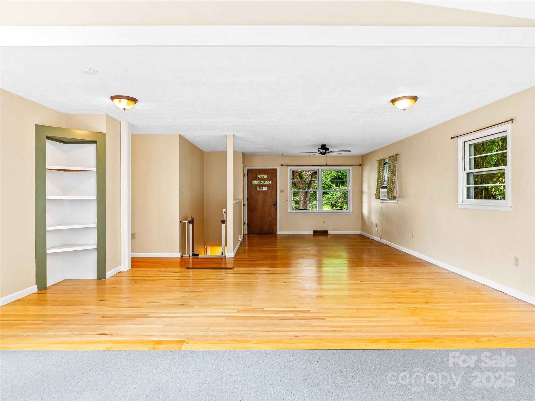 8 Ridge Avenue