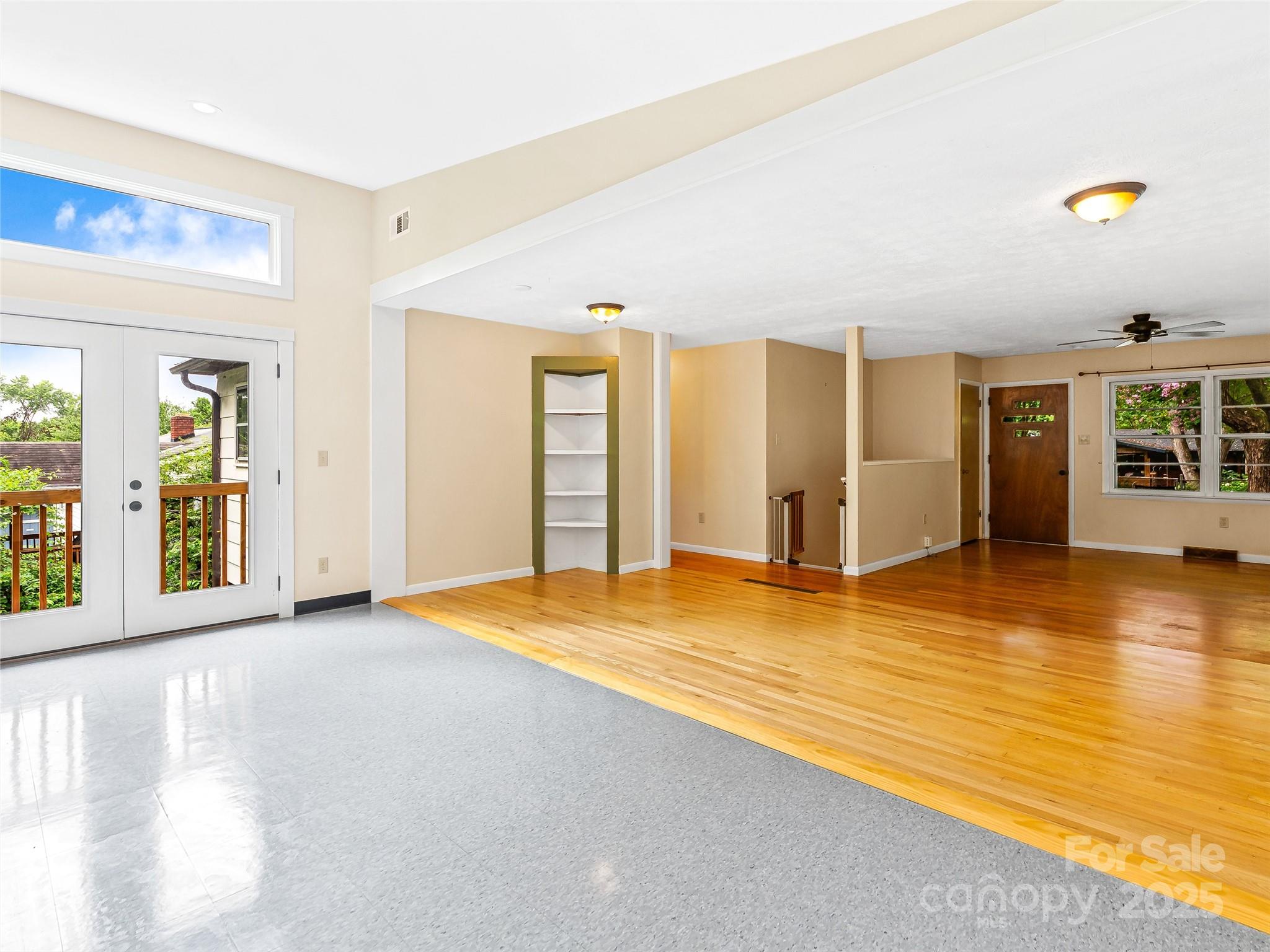 8 Ridge Avenue