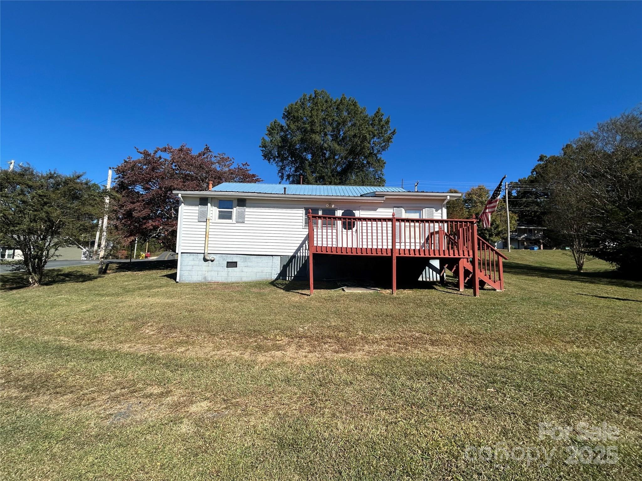 1229 Wiscassett Street