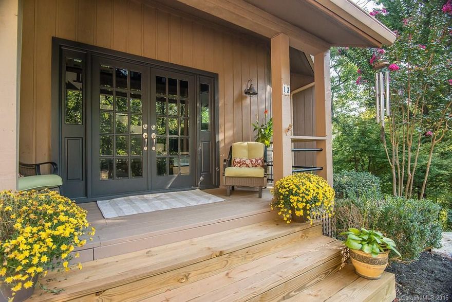 Come see all the little details that make 13 Heritage Drive a true gem! From the water feature at the driveway to the beautiful view of a 2 acre pond (seen from the newly renovated 2 tier deck), you will feel the the sense of serenity settling all around you.  Special attention has been paid to renovating the main floor into a new highly functional open concept living space with Master. Love entertaining?  You've come home! Renovation details can be given when asked.