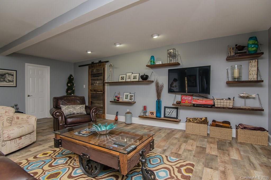 River Hills - Residential