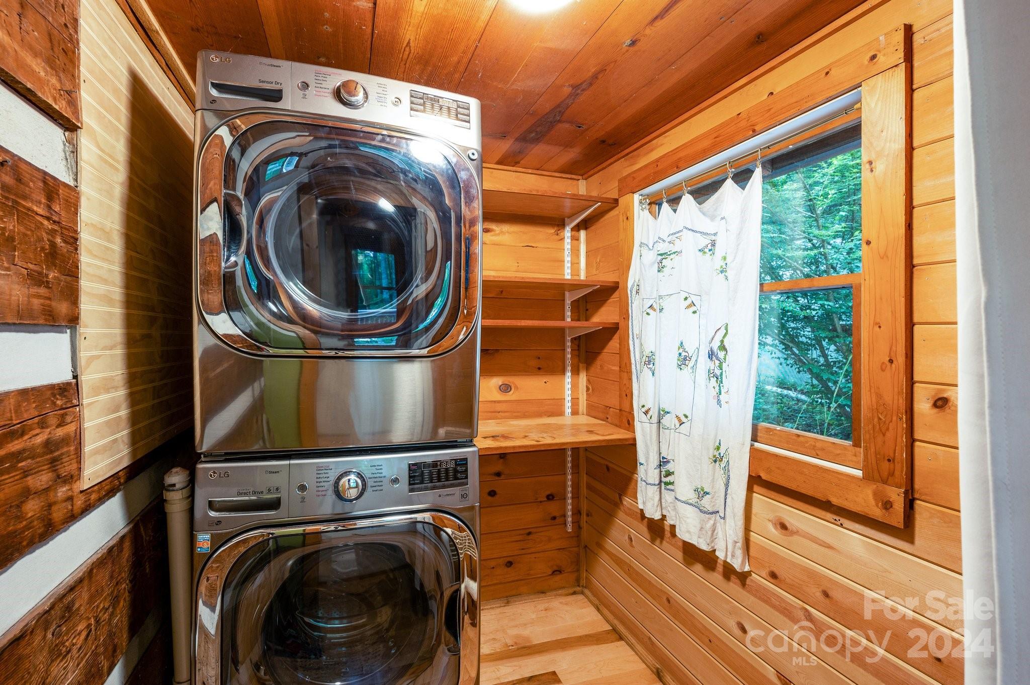 Rolling Ridge Estates - Residential