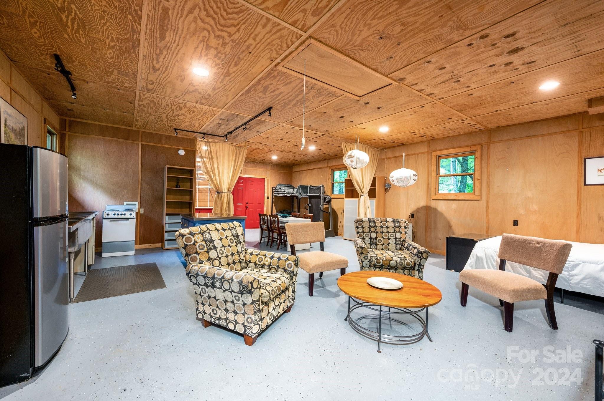 Rolling Ridge Estates - Residential