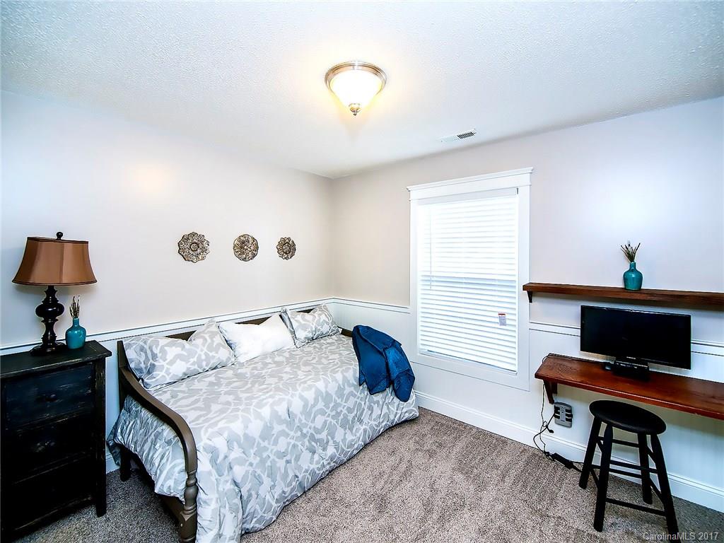 Avery Lake - Residential