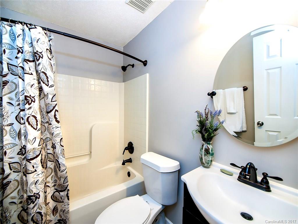 Avery Lake - Residential