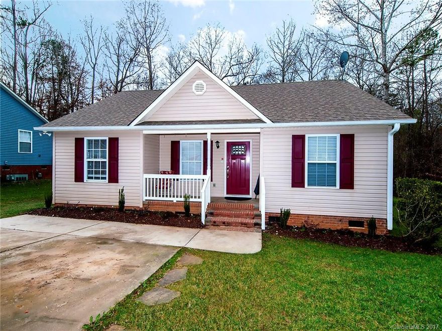 ADORABLE ranch w/split floorplan & deck overlooking wooded lot! A peaceful setting on 1/4 acre w/large workshop/shed. Walk to the ASC Greenway & enjoy hours of outdoor fun! This home has been updated with new granite counters, tons of new fixtures, high end cabinetry, paint, carpeting, and much more! New water heater. Meticulously maintained by owner. Up to $500 for home warranty will be paid by seller. Great central location near shopping and restaurants. Fort Mill schools!