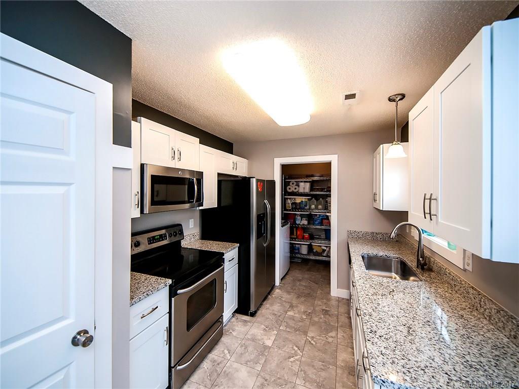 Avery Lake - Residential