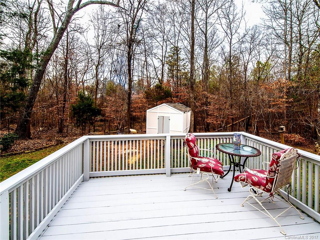 Avery Lake - Residential