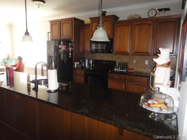 Lake Ridge - Residential