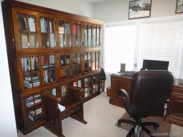 Lake Ridge - Residential