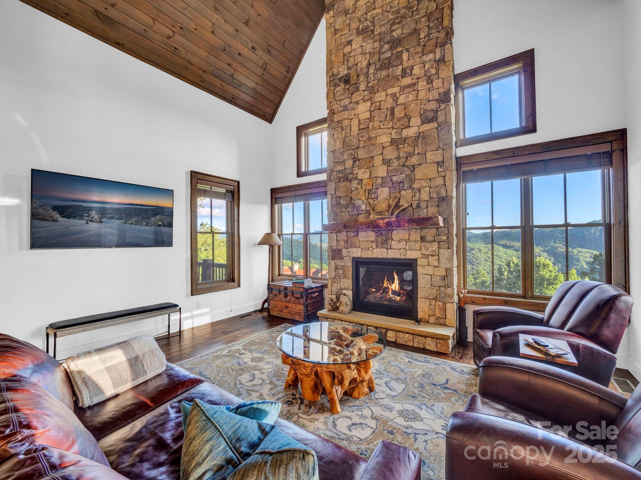 The Lodges at Eagles Nest - Residential