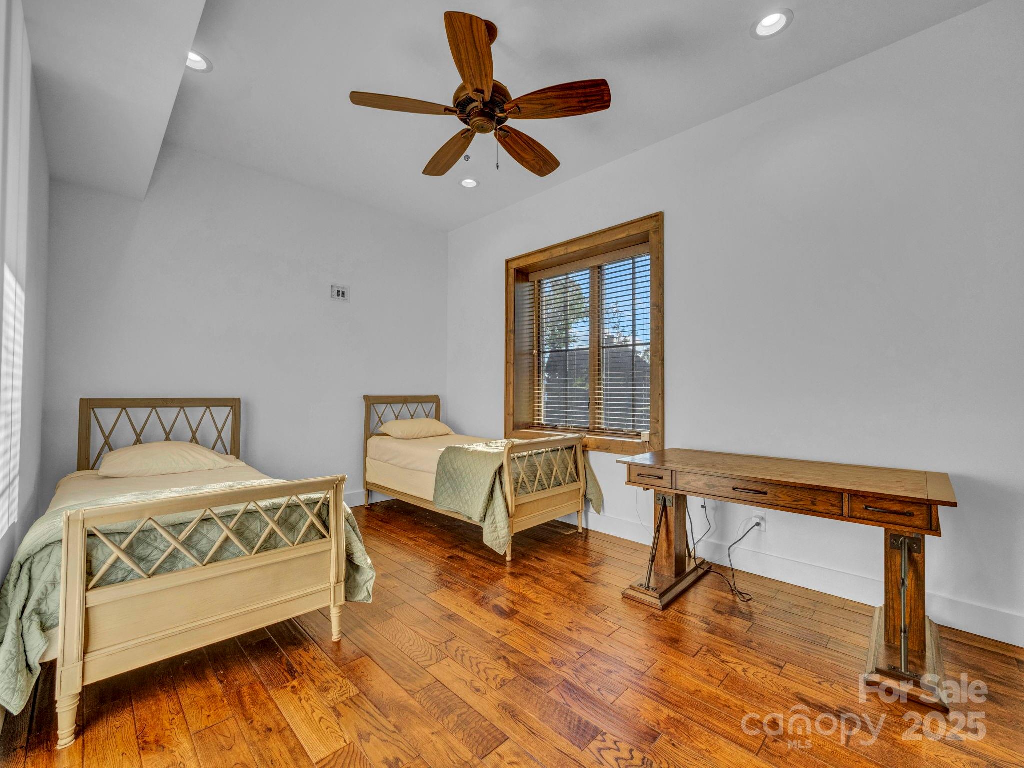 The Lodges at Eagles Nest - Residential