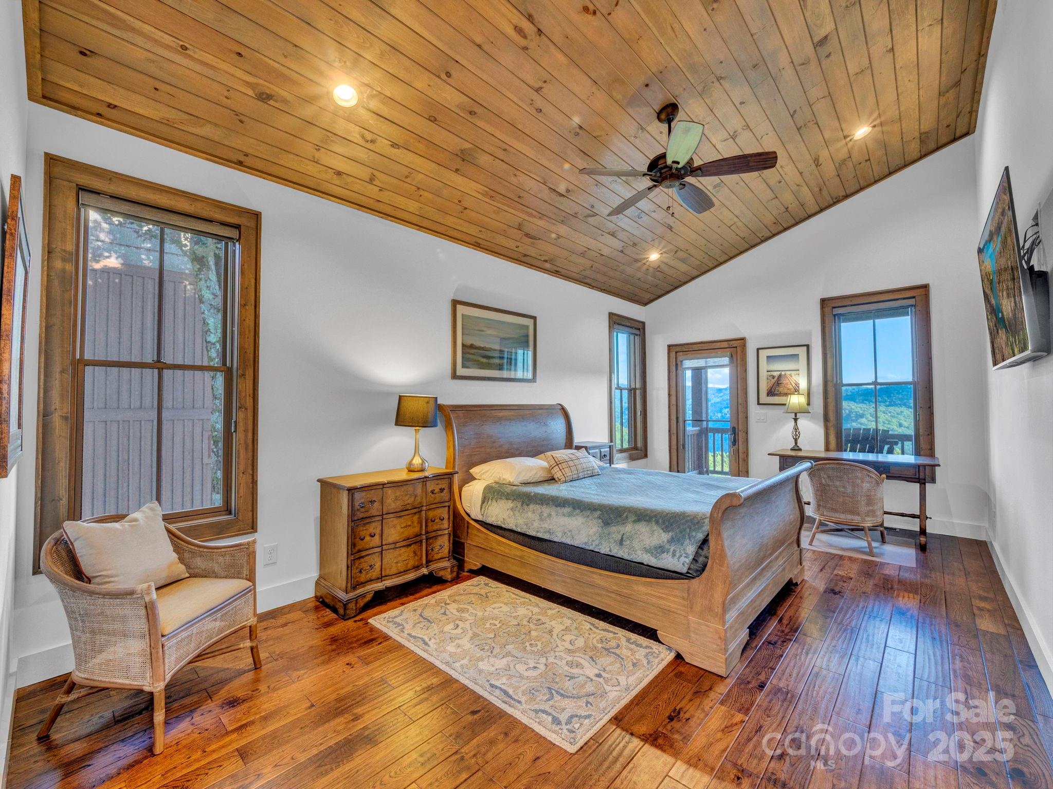 The Lodges at Eagles Nest - Residential