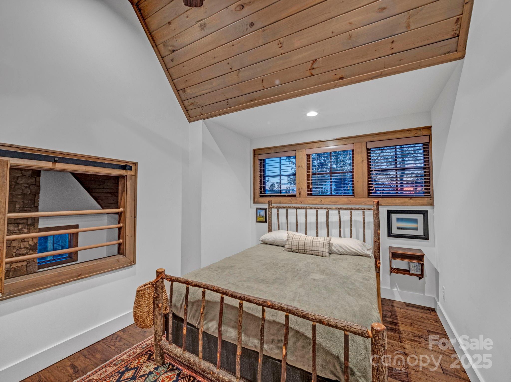 The Lodges at Eagles Nest - Residential