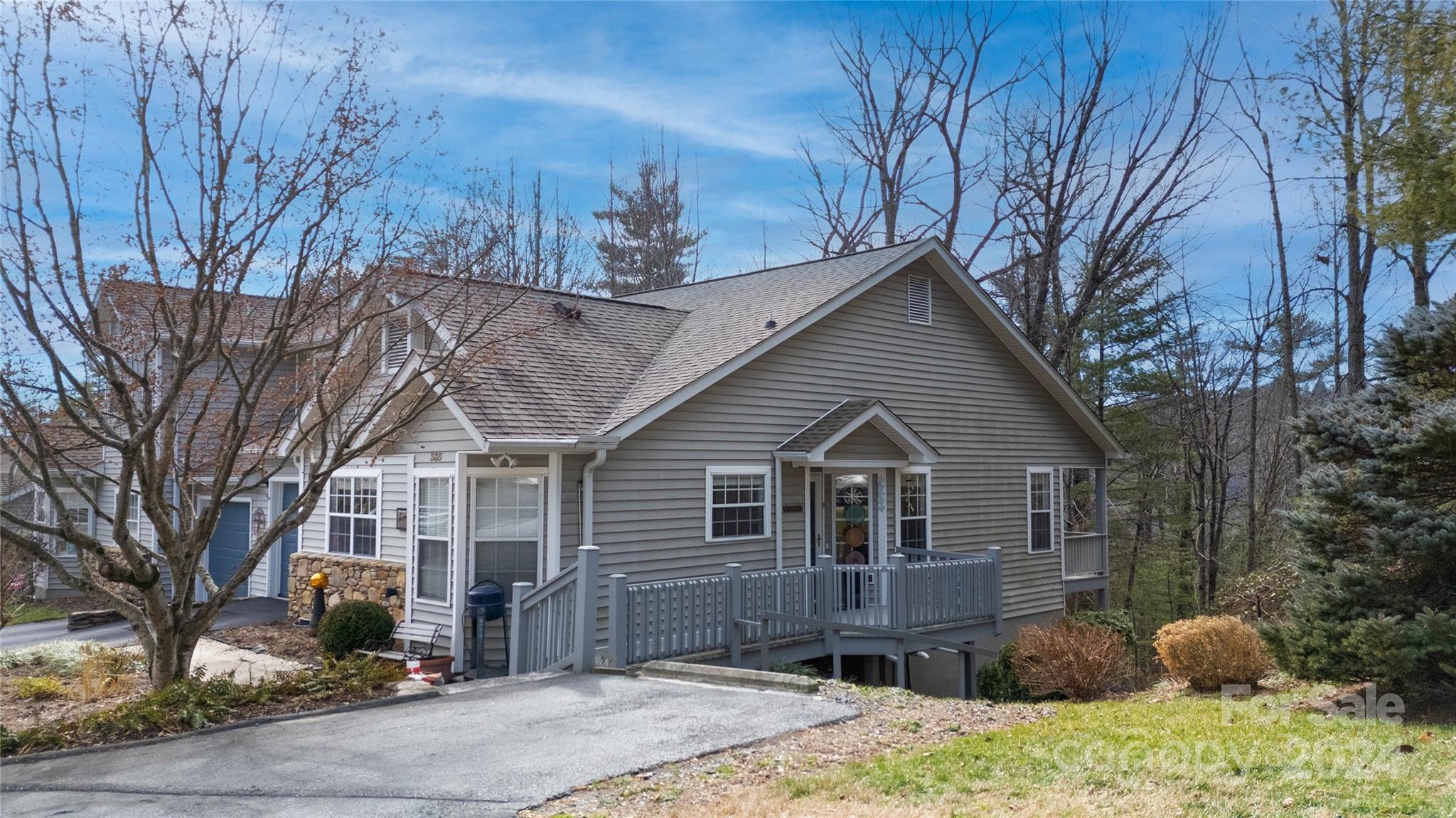 Laurel Park Place - Residential