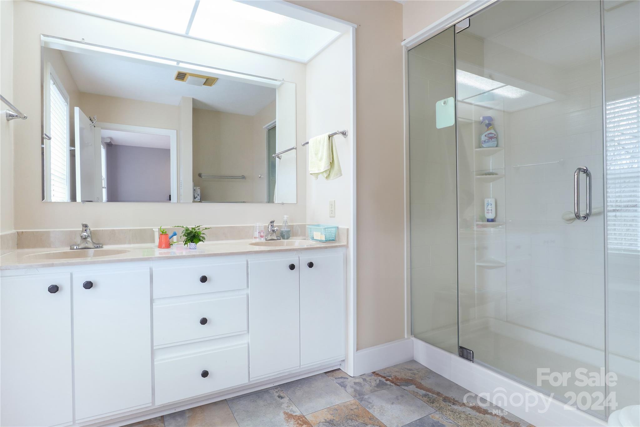 Laurel Park Place - Residential