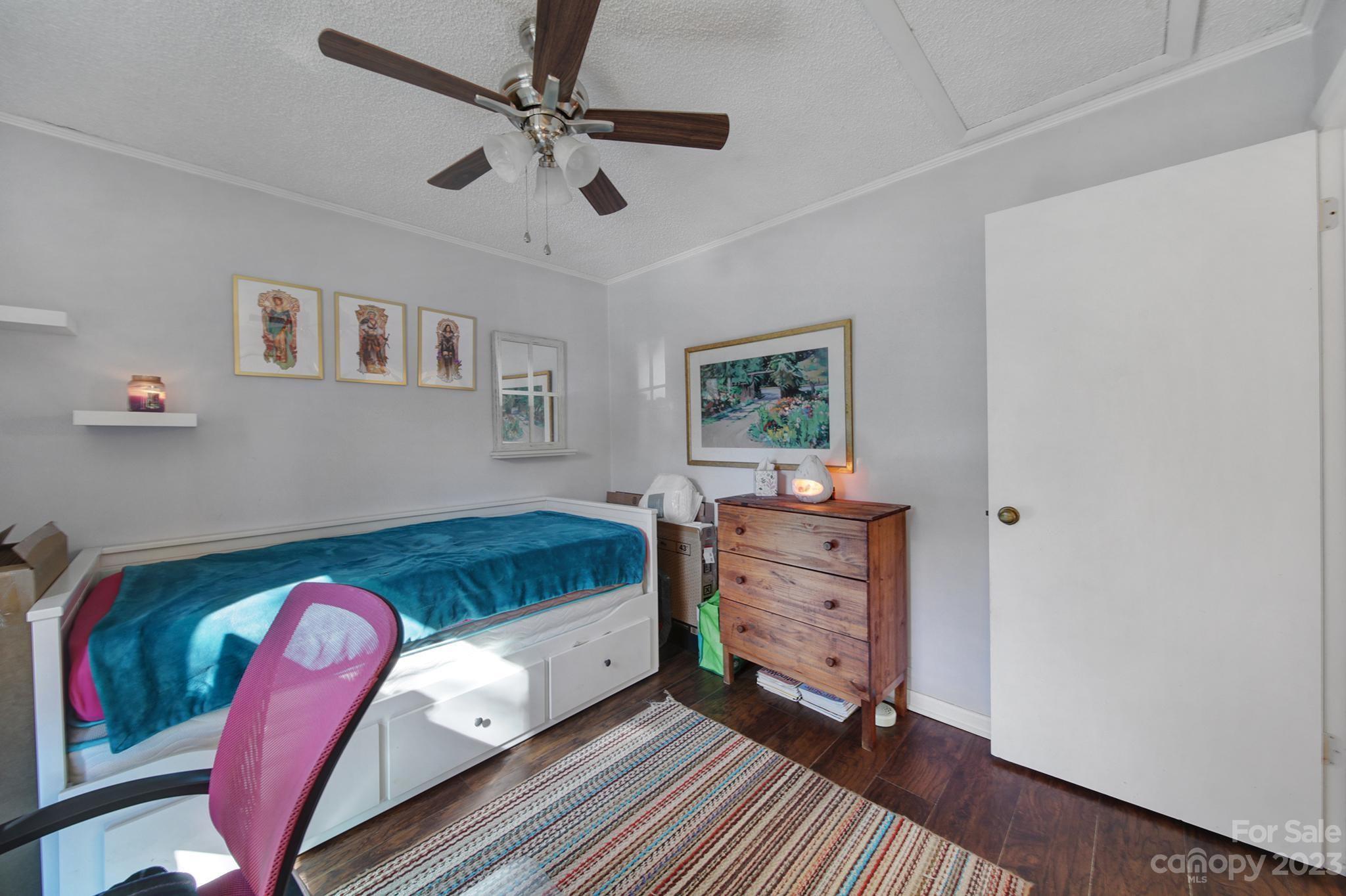 Idlewild South - Residential