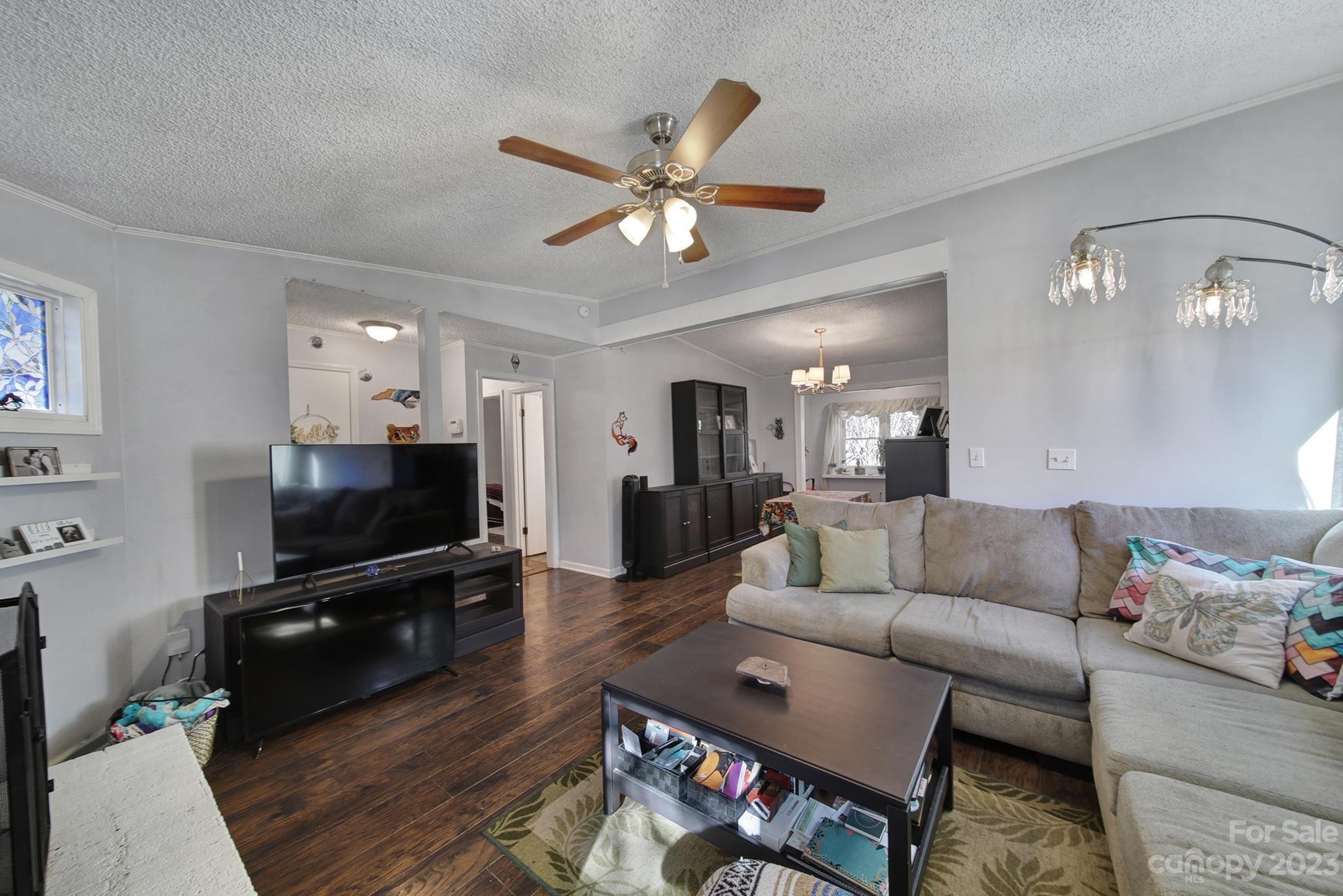 Idlewild South - Residential