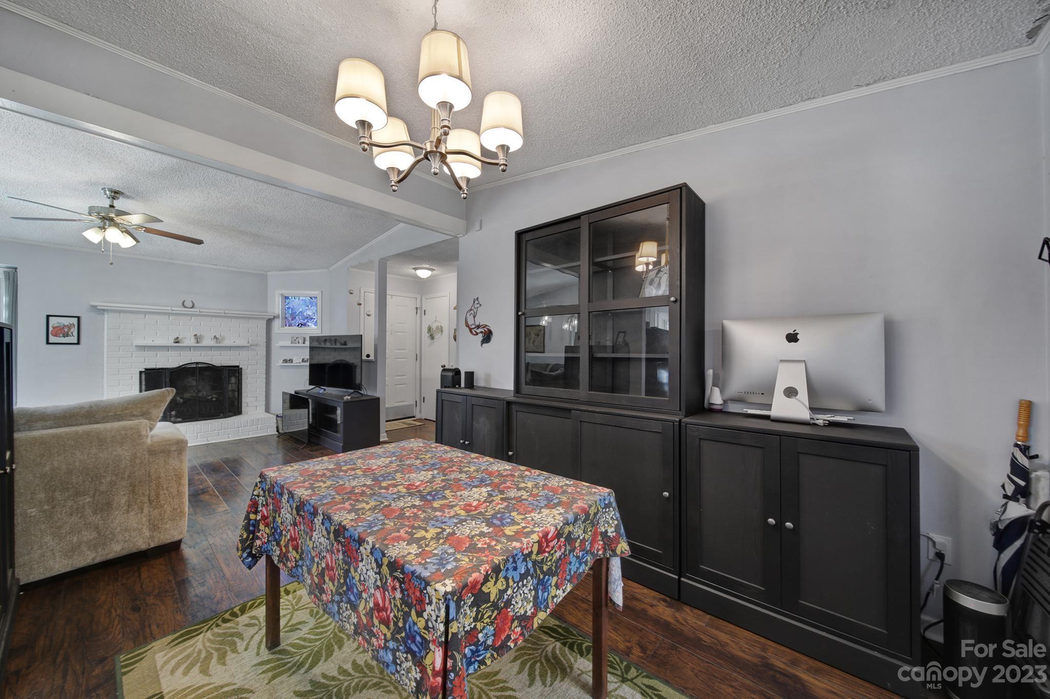 Idlewild South - Residential