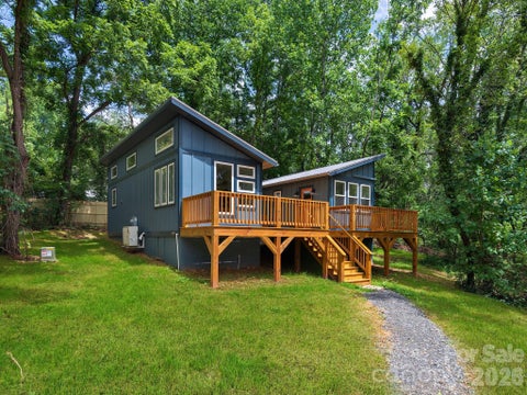 Photo of 30 Pine Road, Asheville, NC 28805 (MLS # 4403930)
