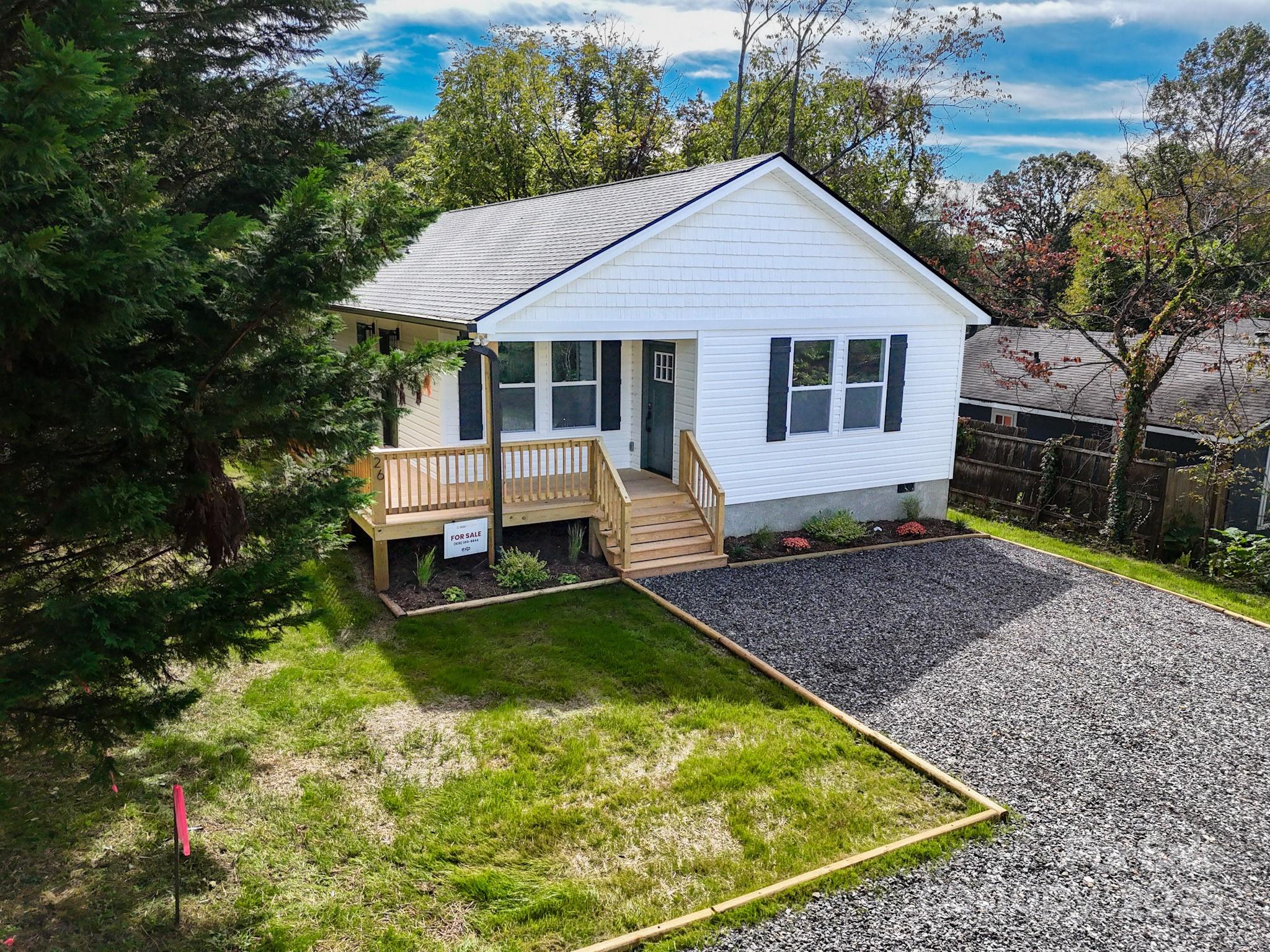 26 Crest Avenue