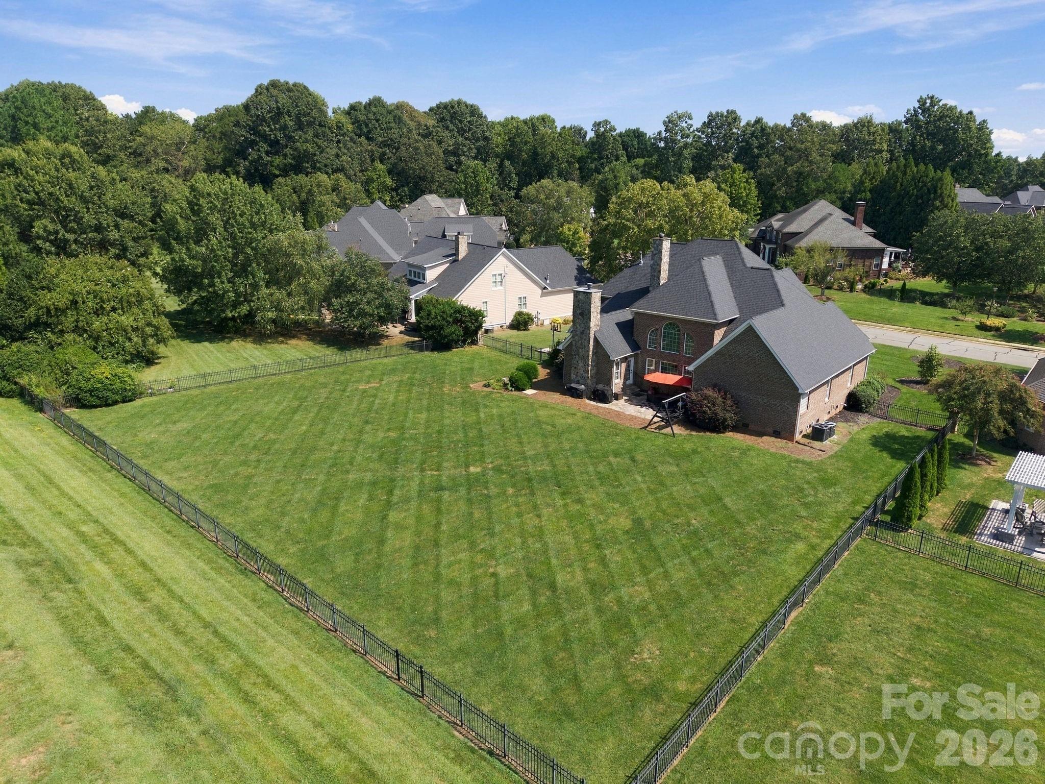 6671 Fox Ridge Circle 42