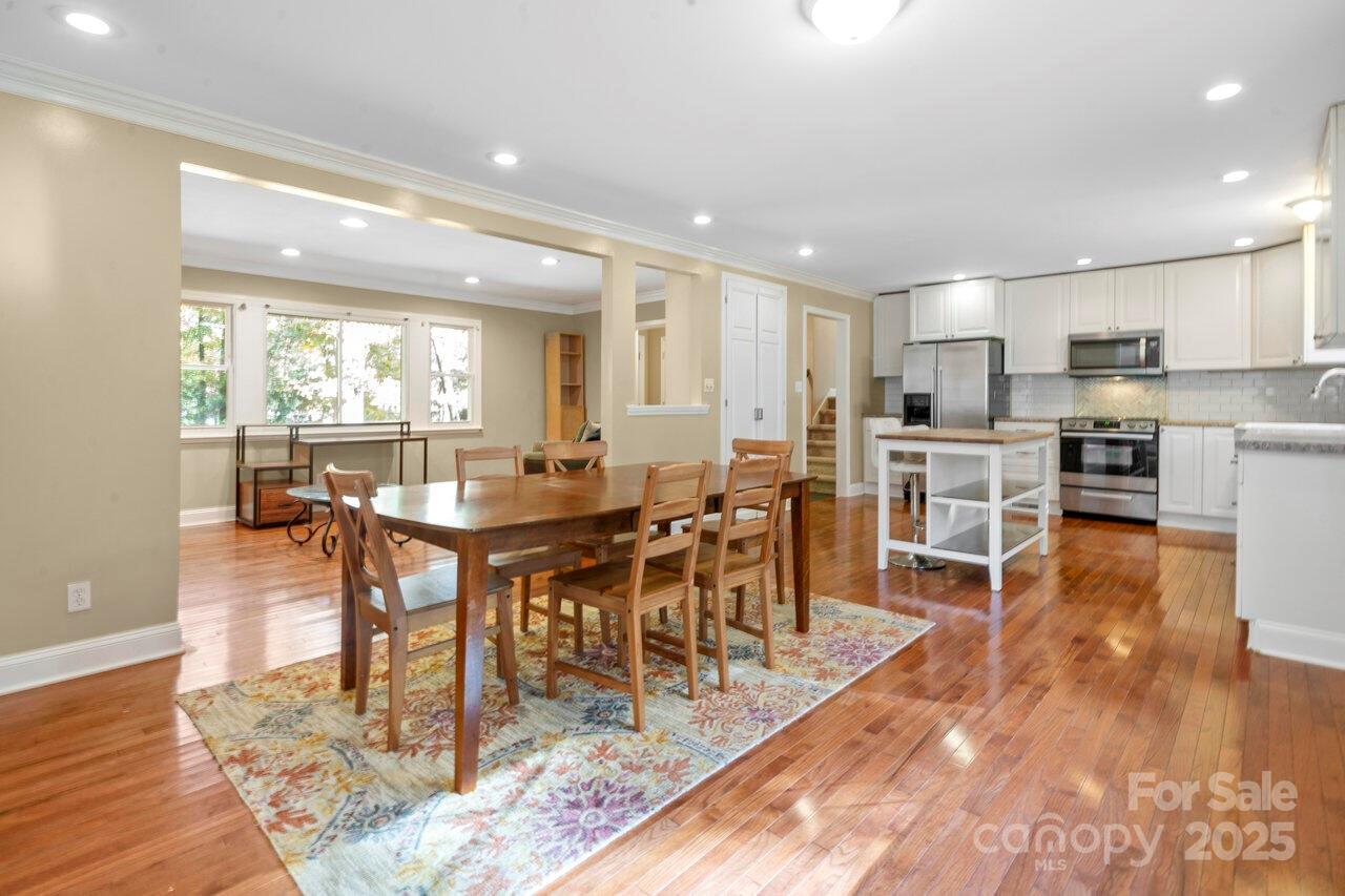 5142 Princess Street