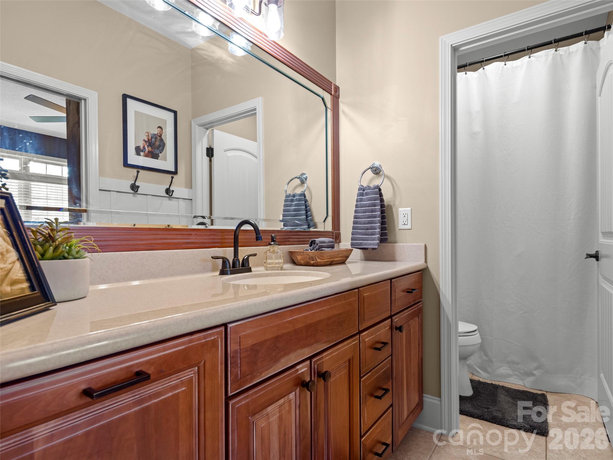 Ledgestone - Residential