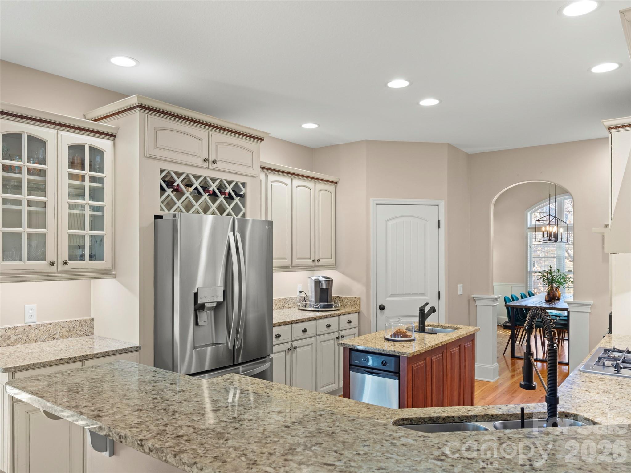 Ledgestone - Residential