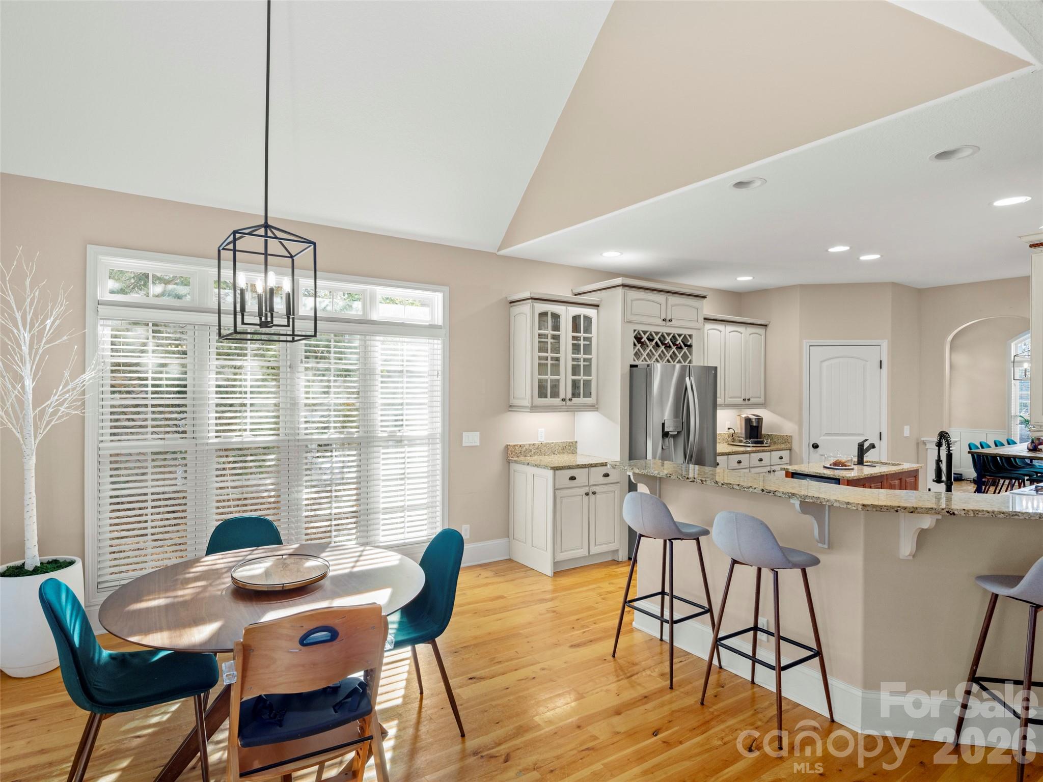 Ledgestone - Residential