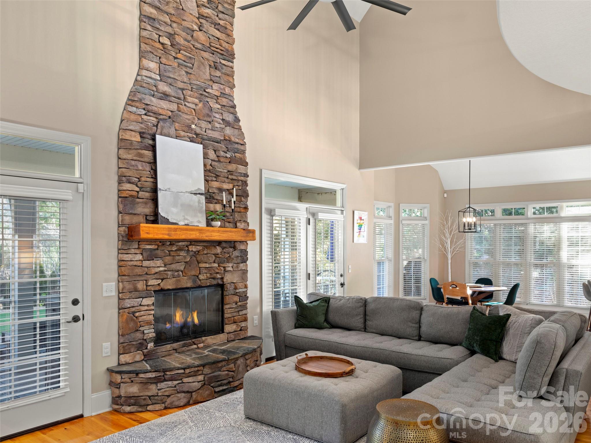 Ledgestone - Residential