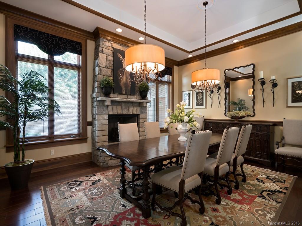 Reynolds Mountain - Residential