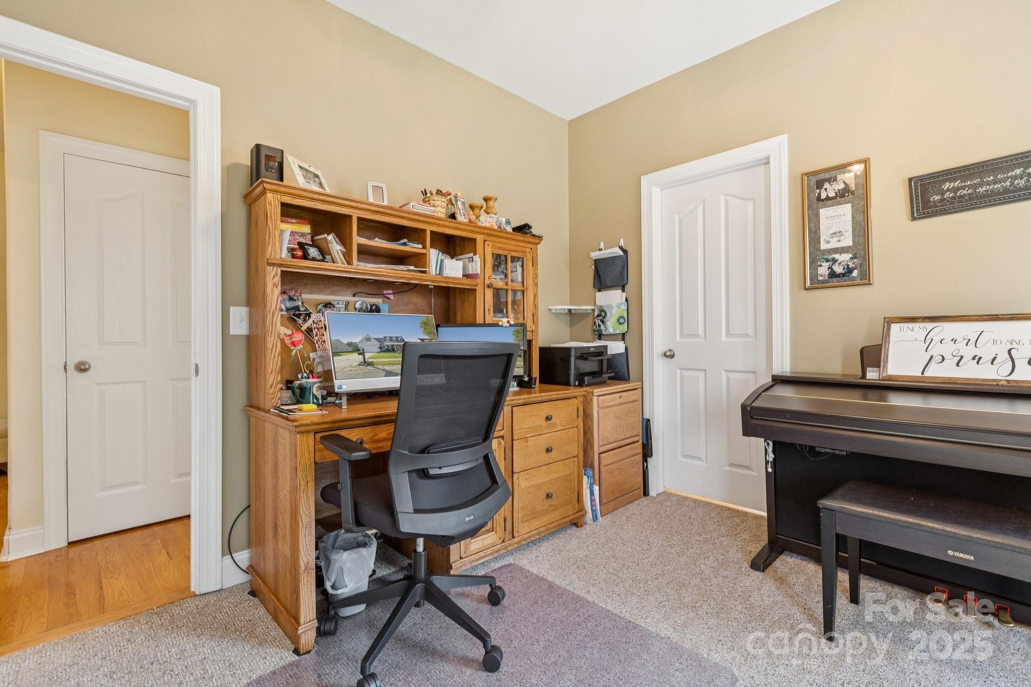 Stoneridge Lakes - Residential