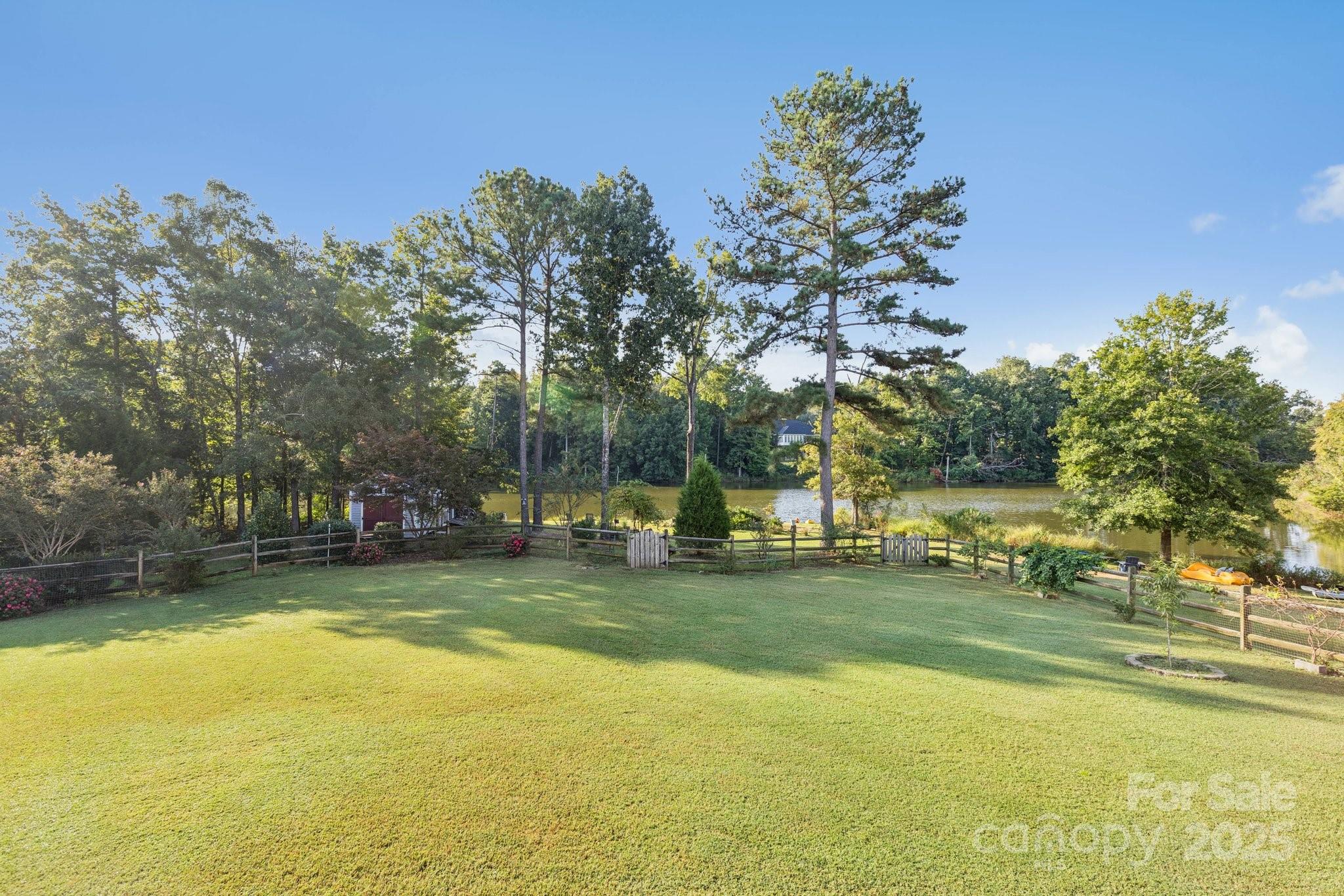 Stoneridge Lakes - Residential