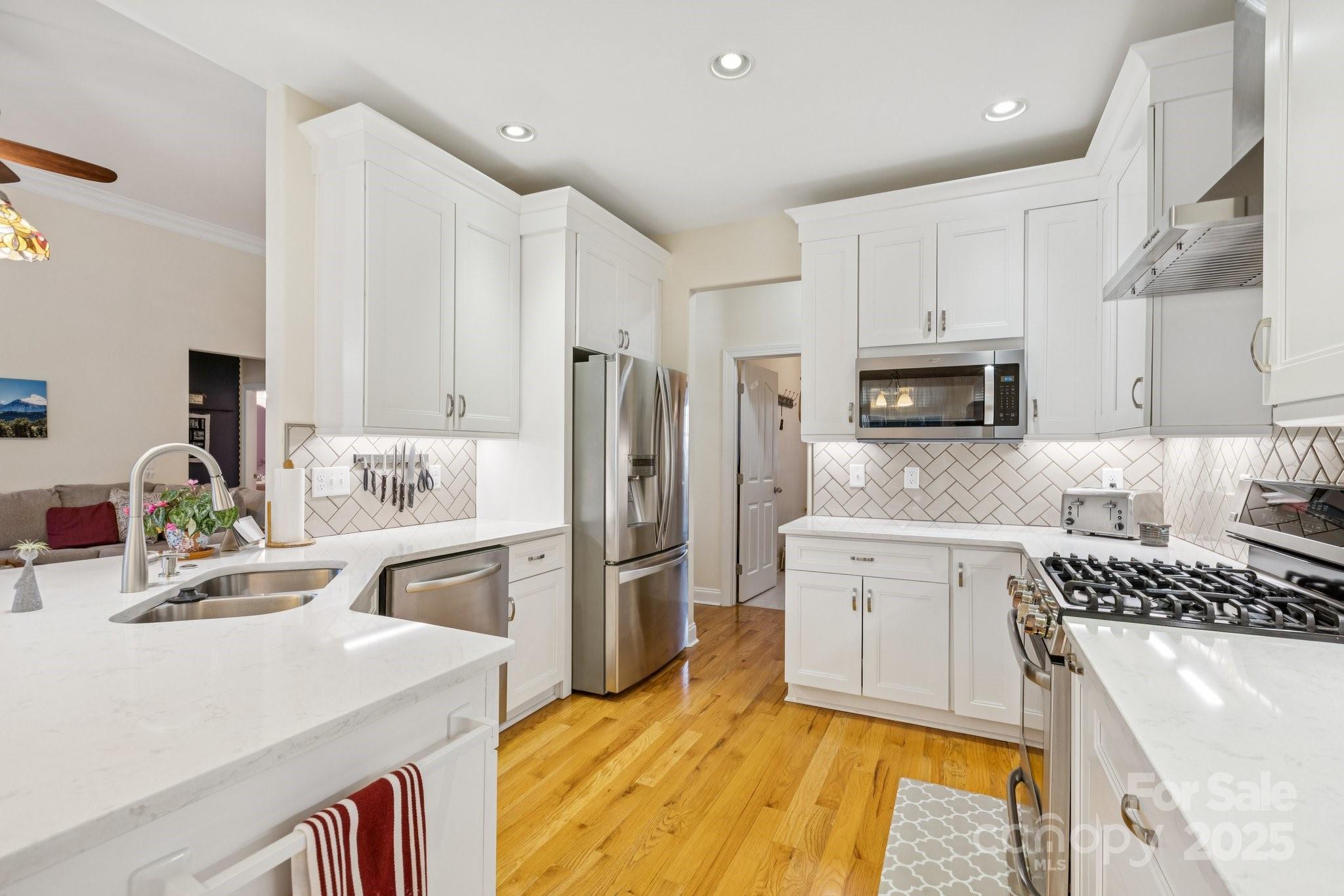 Stoneridge Lakes - Residential