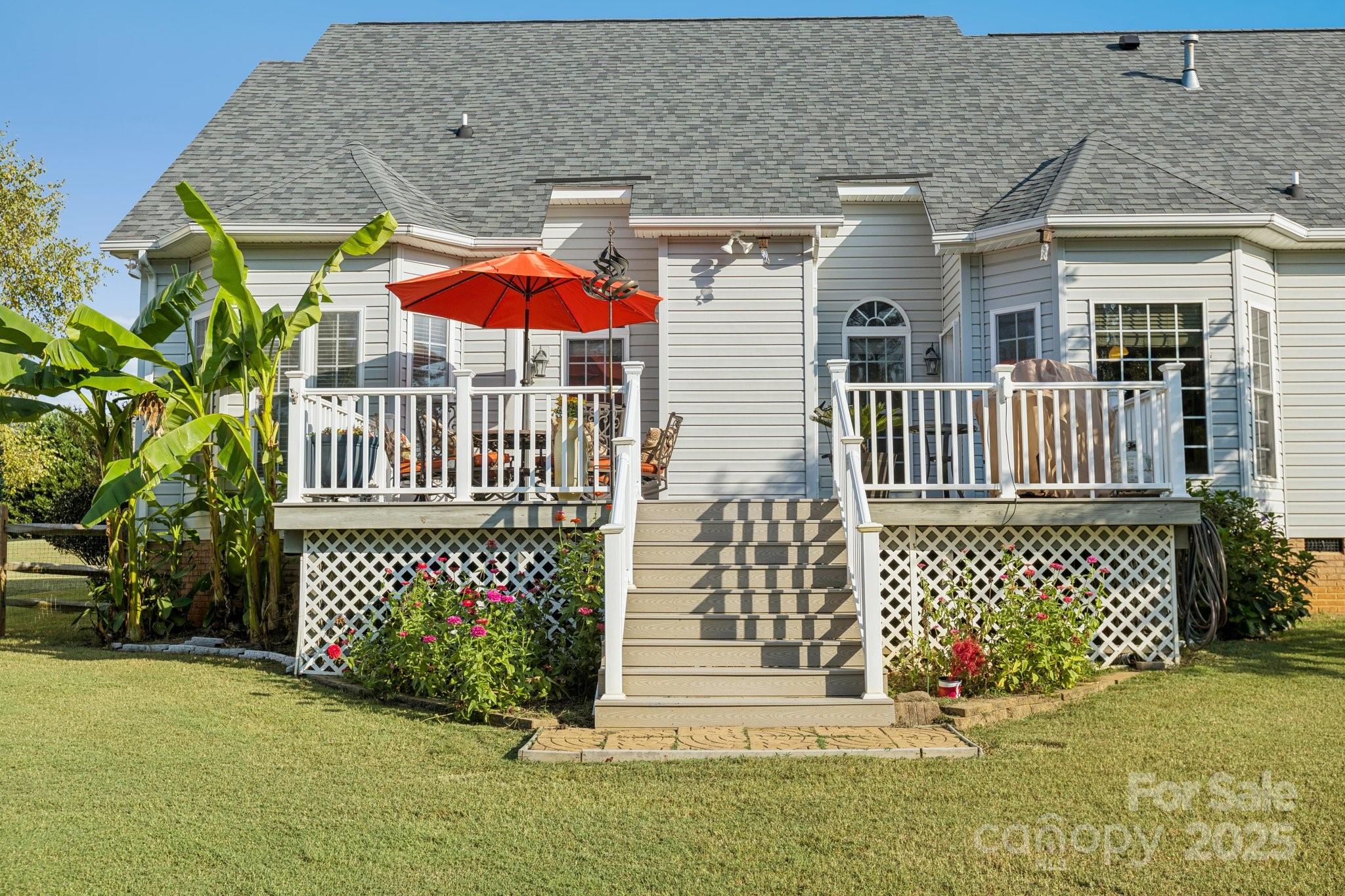 Stoneridge Lakes - Residential