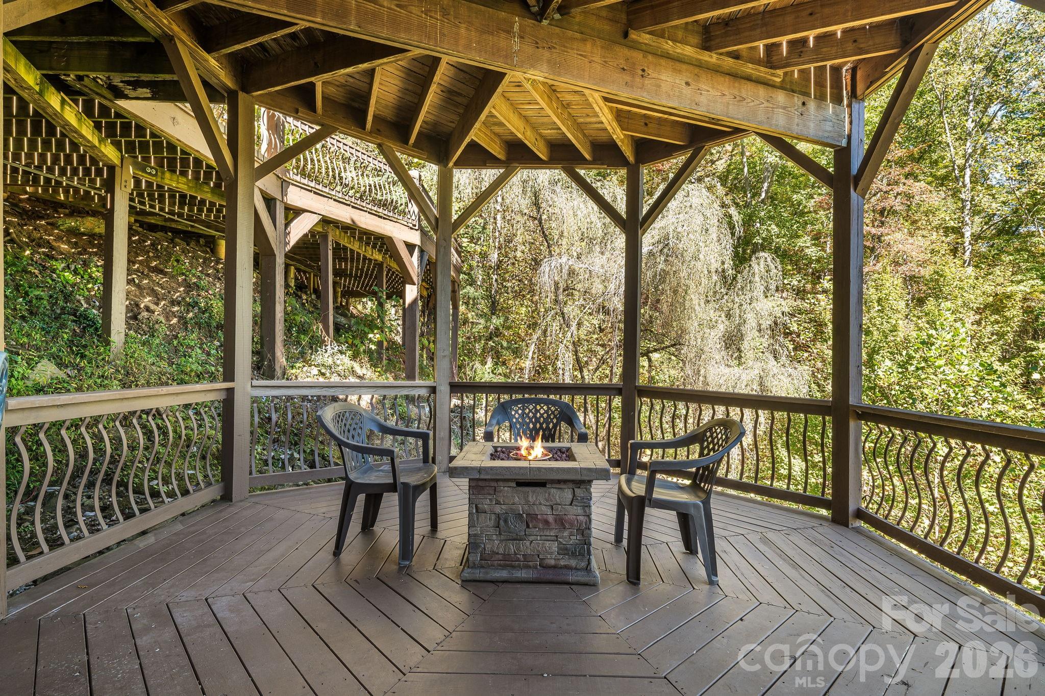 Black Bear Crossing - Residential