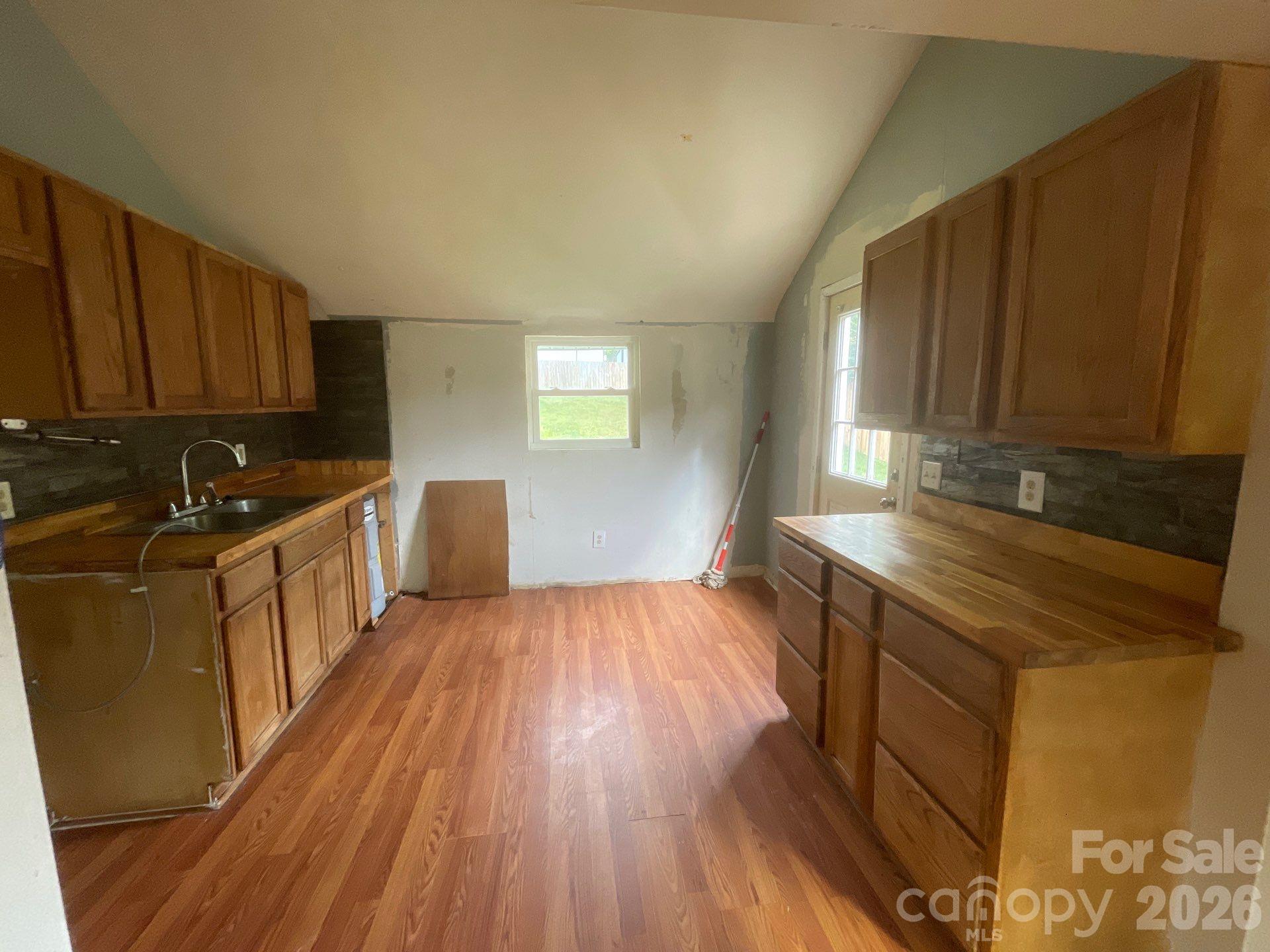 109 Walnut Avenue