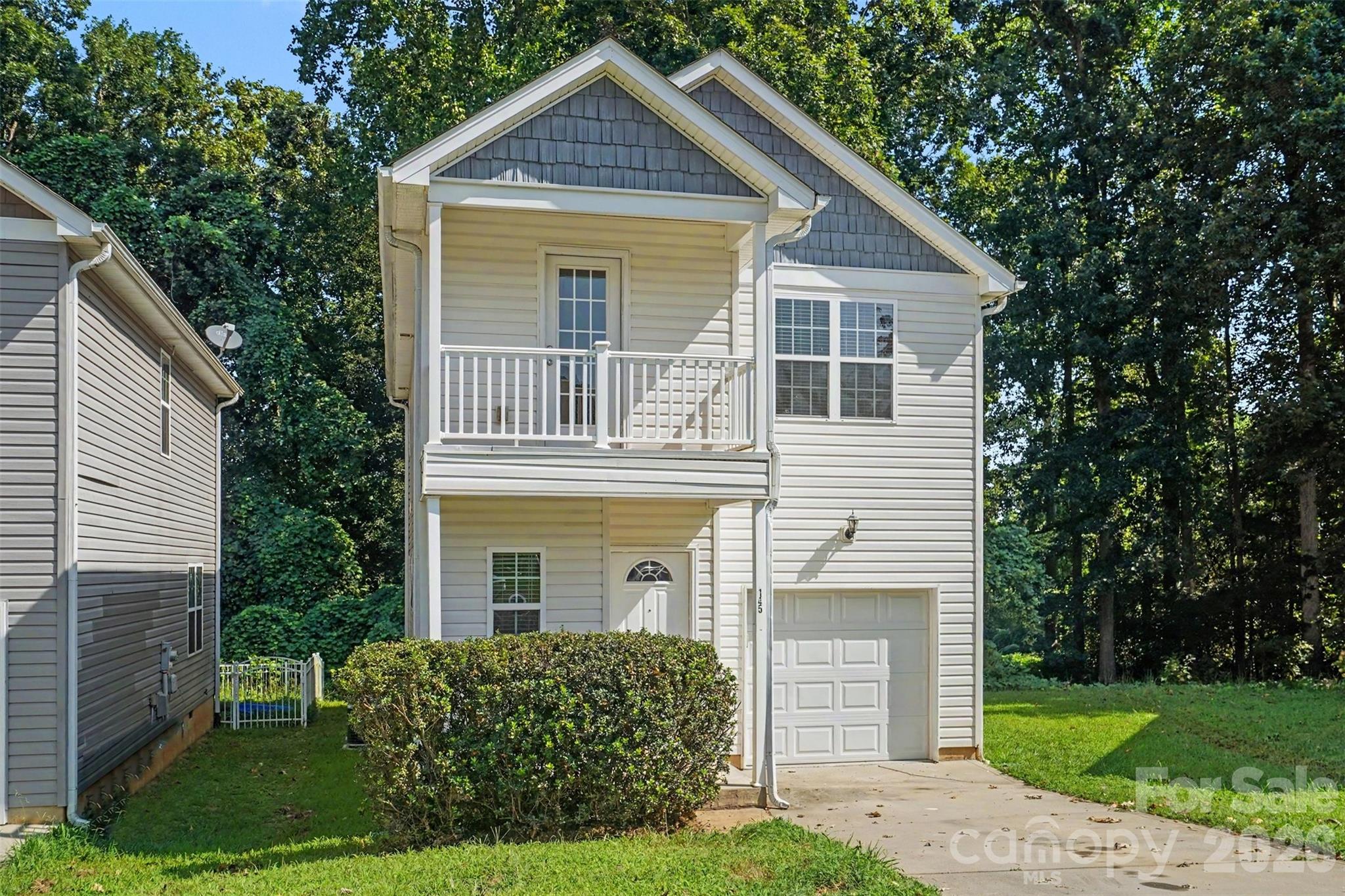 145 High Bluff Circle