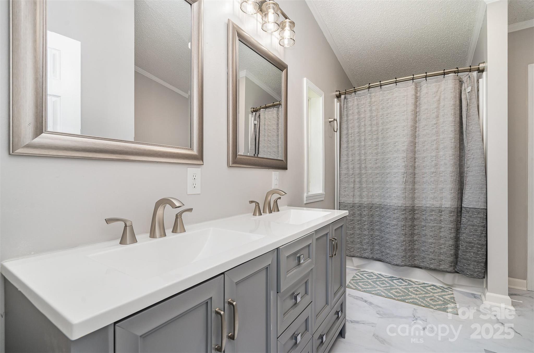 Woodcrest - Residential