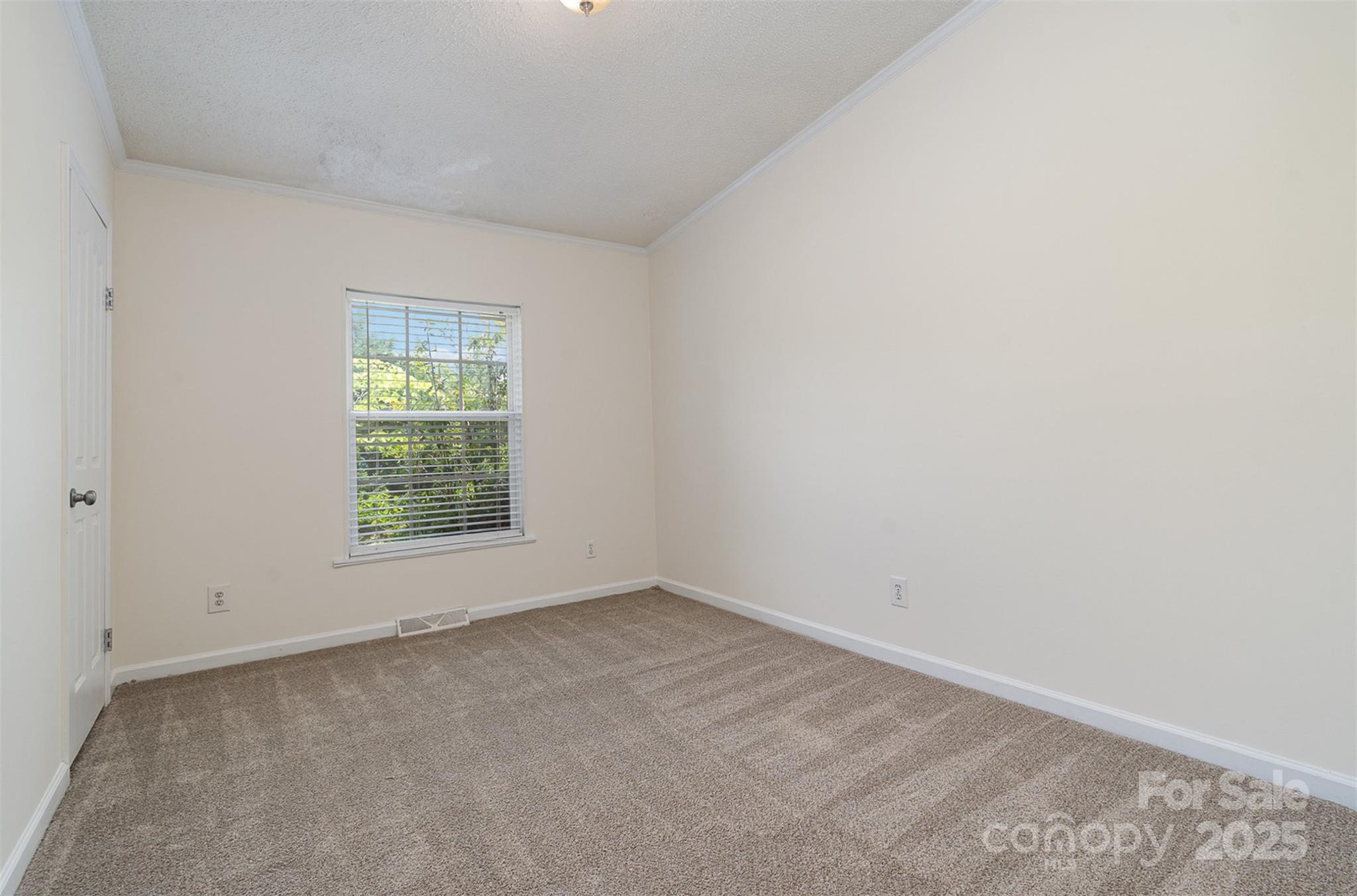 Woodcrest - Residential